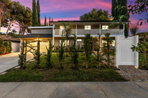 Villa Oasis: Unrivaled Views & Endless Space